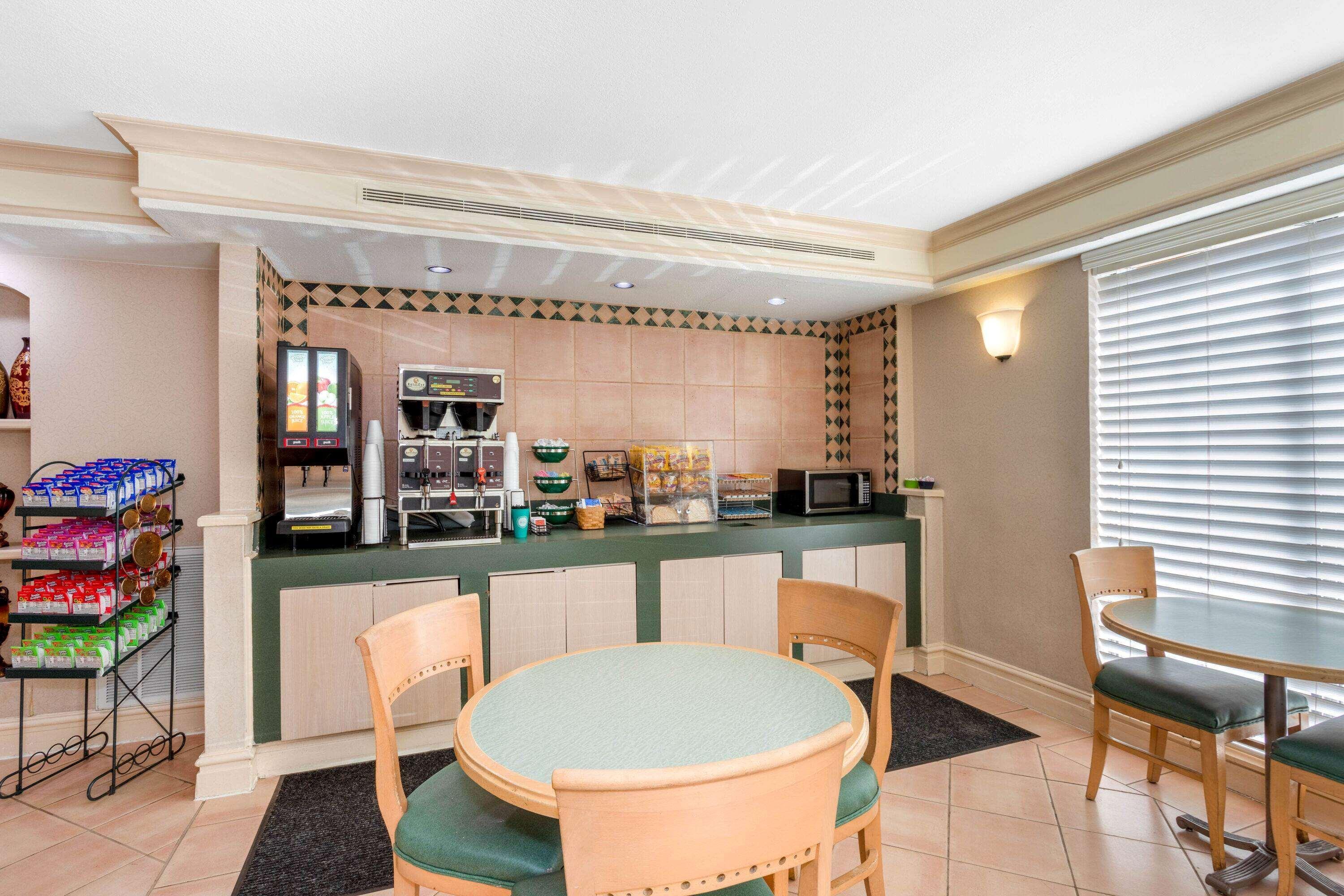 La Quinta Inn By Wyndham Tallahassee North Luaran gambar